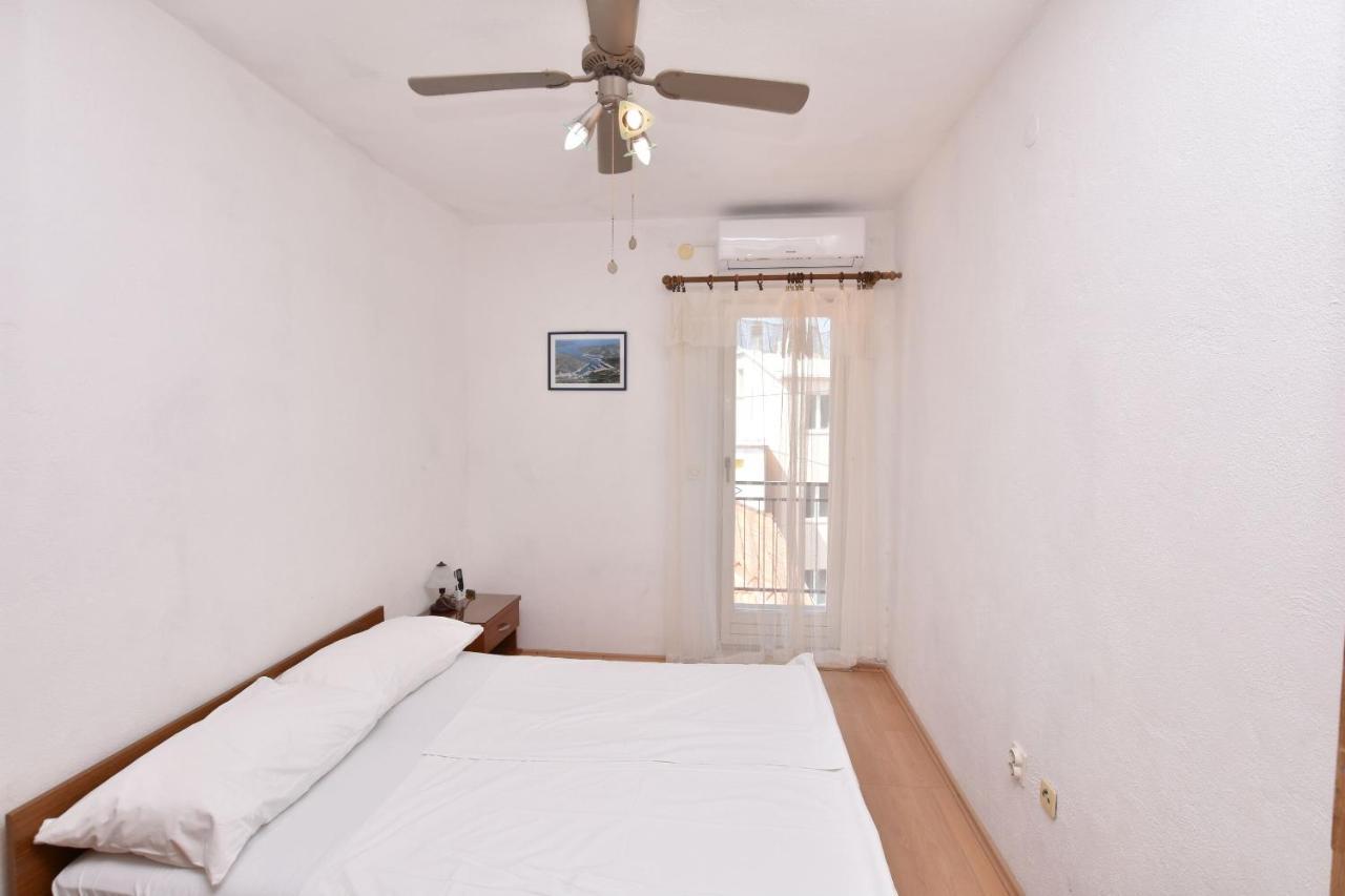 Apartments&Rooms Jakov Primošten Buitenkant foto