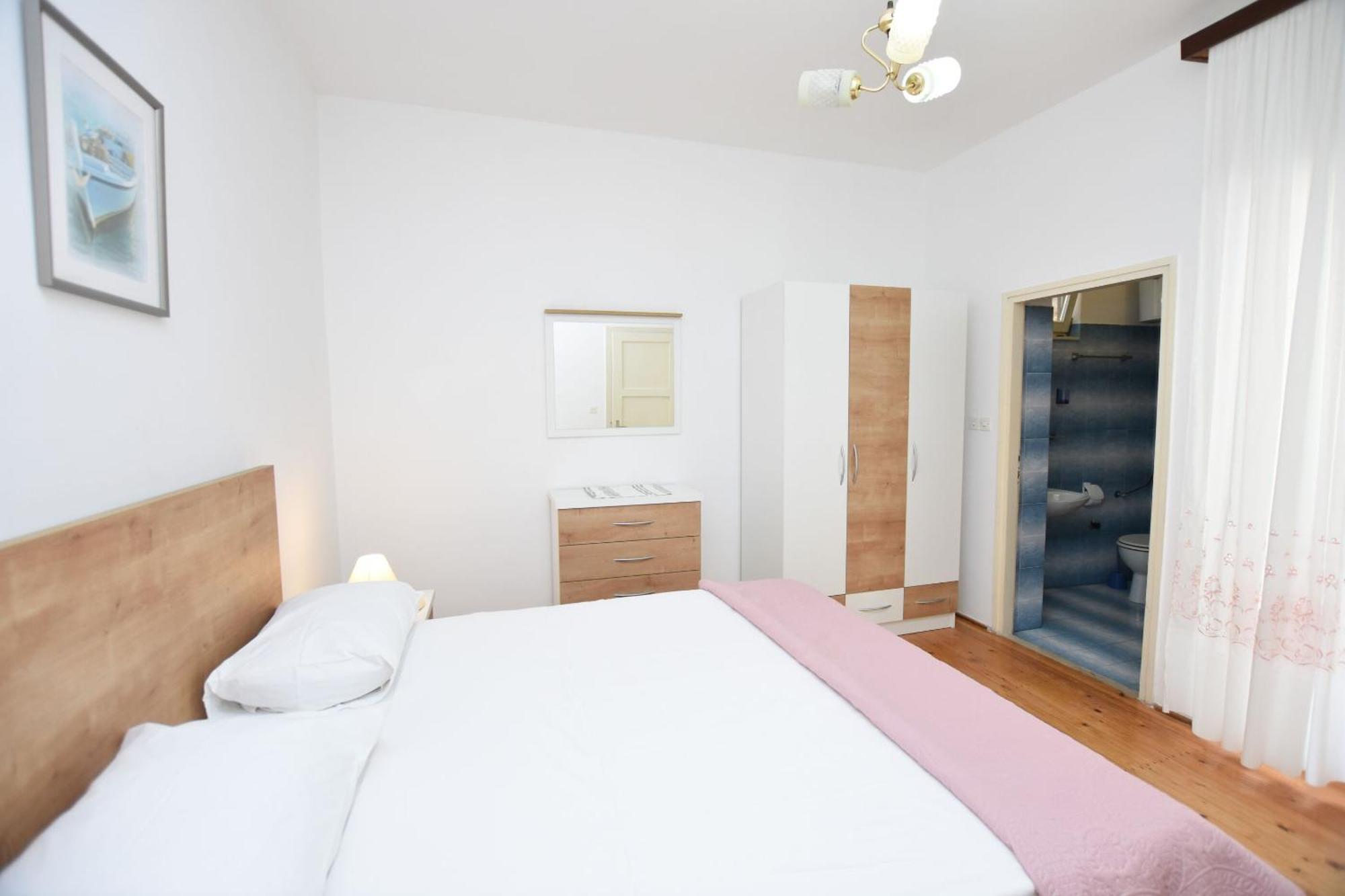Apartments&Rooms Jakov Primošten Kamer foto