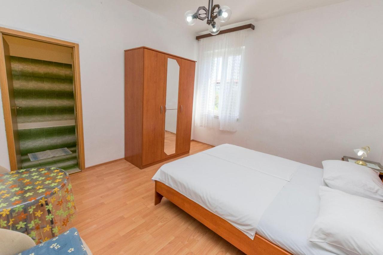 Apartments&Rooms Jakov Primošten Buitenkant foto